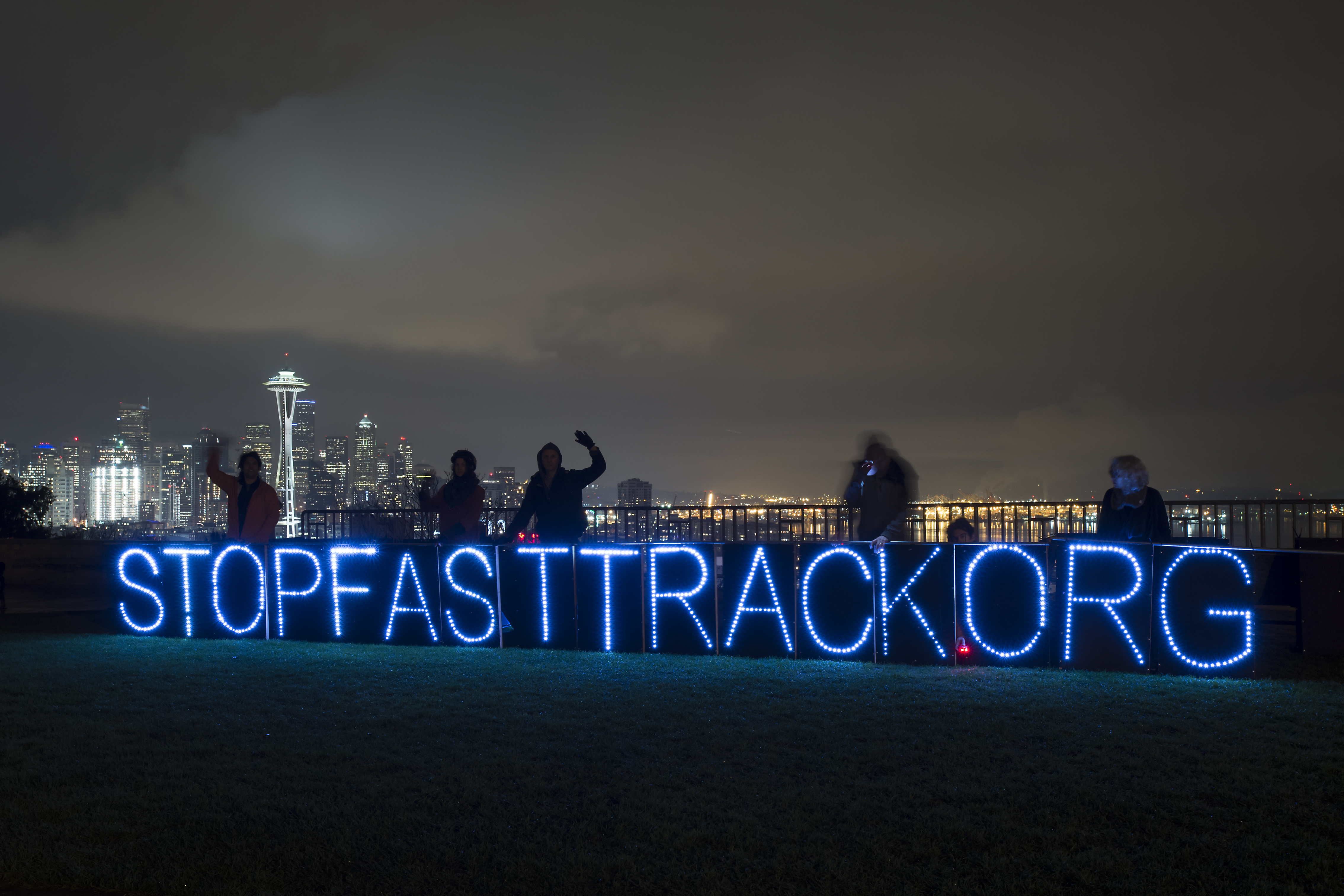 Fast Track Signed by Obama | ARC20204537 x 3025