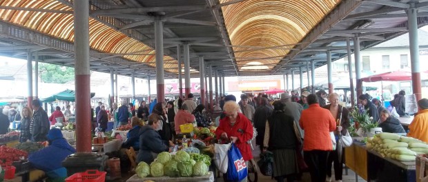 Photo (c) Dana Cizmas taken at a farmers' market in  Arad, Romania (her hometown)